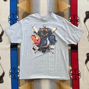 Vintage Men’s Detroit Tigers Baseball T-Shirt Size XL MLB Gray Y2K 2006